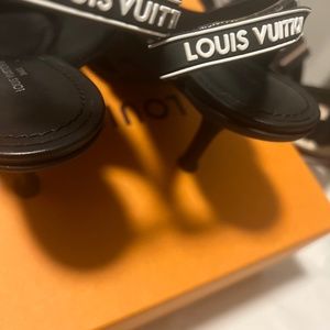 Louis Vuitton pumps